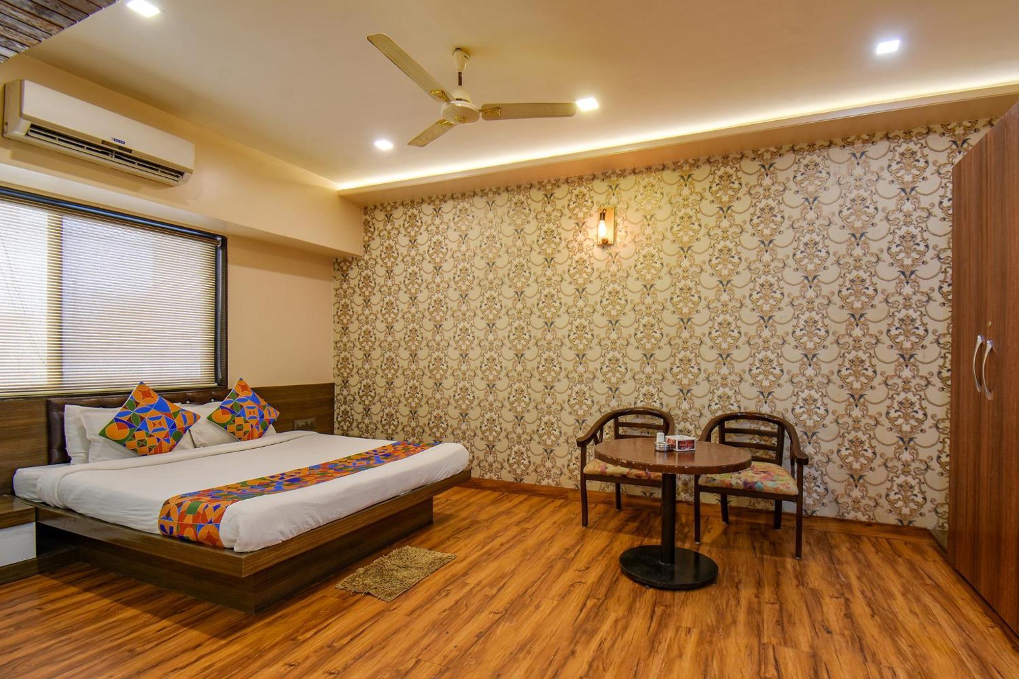 Fabexpress Glory - Nr Skywalk Bridge Hotel Pimpri-Chinchwad Luaran gambar