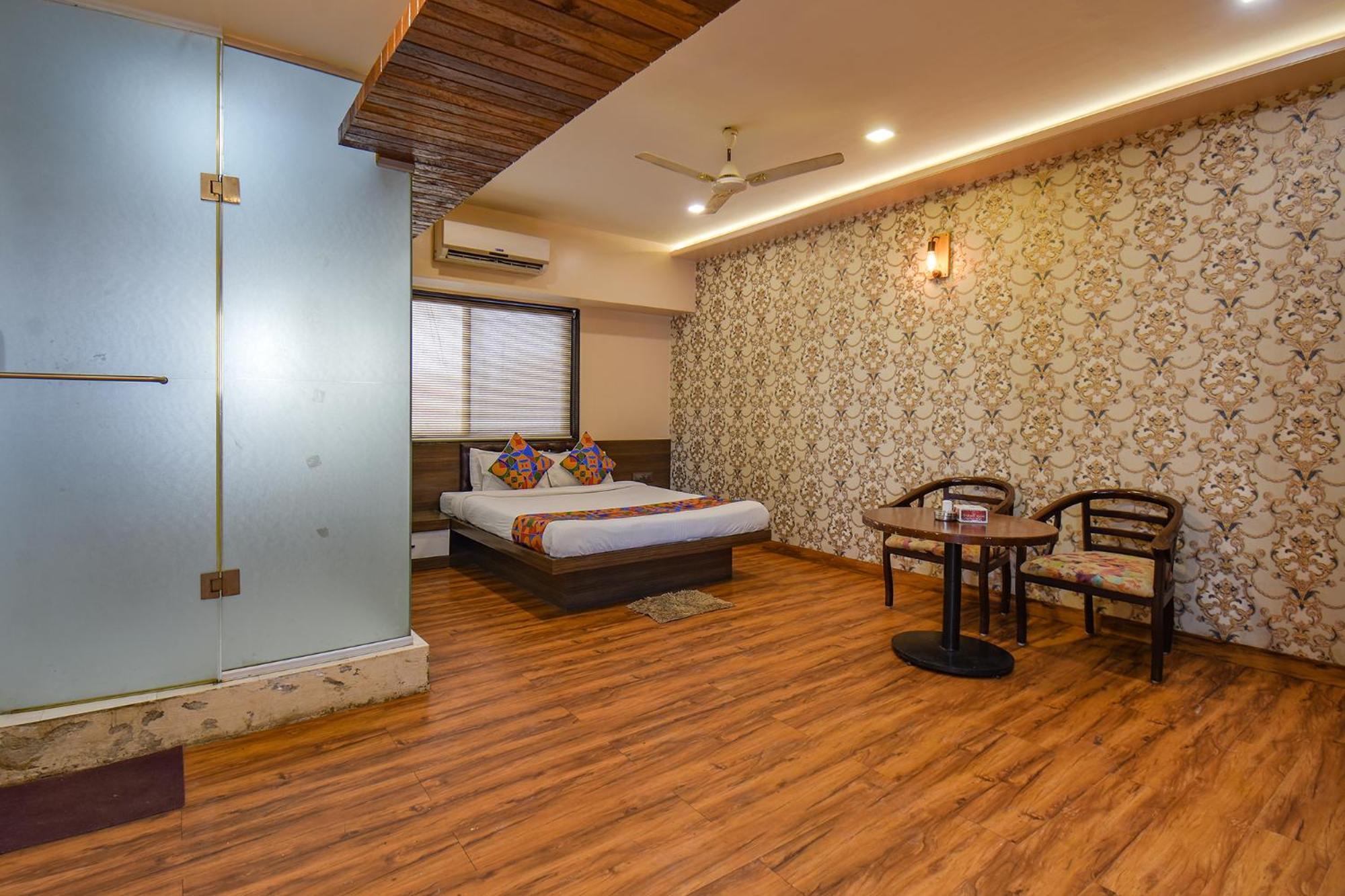 Fabexpress Glory - Nr Skywalk Bridge Hotel Pimpri-Chinchwad Luaran gambar