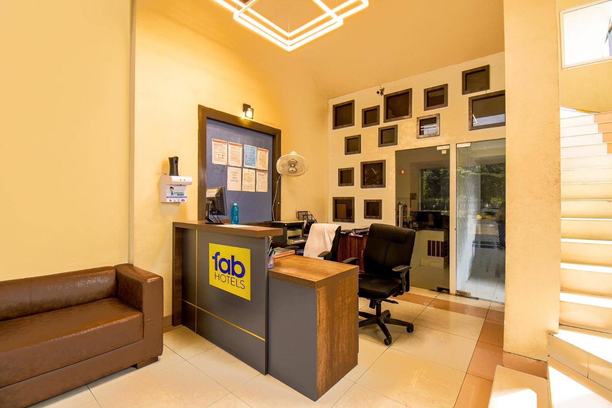 Fabexpress Glory - Nr Skywalk Bridge Hotel Pimpri-Chinchwad Luaran gambar