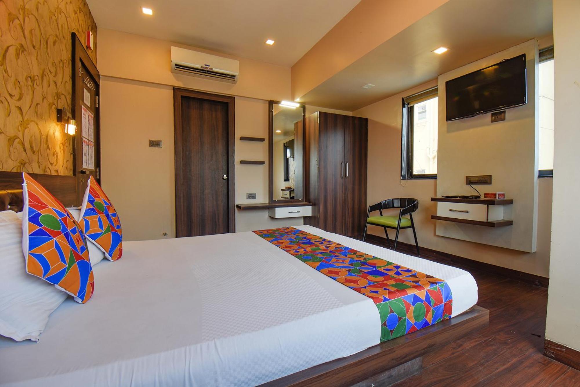 Fabexpress Glory - Nr Skywalk Bridge Hotel Pimpri-Chinchwad Luaran gambar